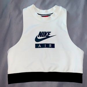 Nike Sportswear Cropped Tank